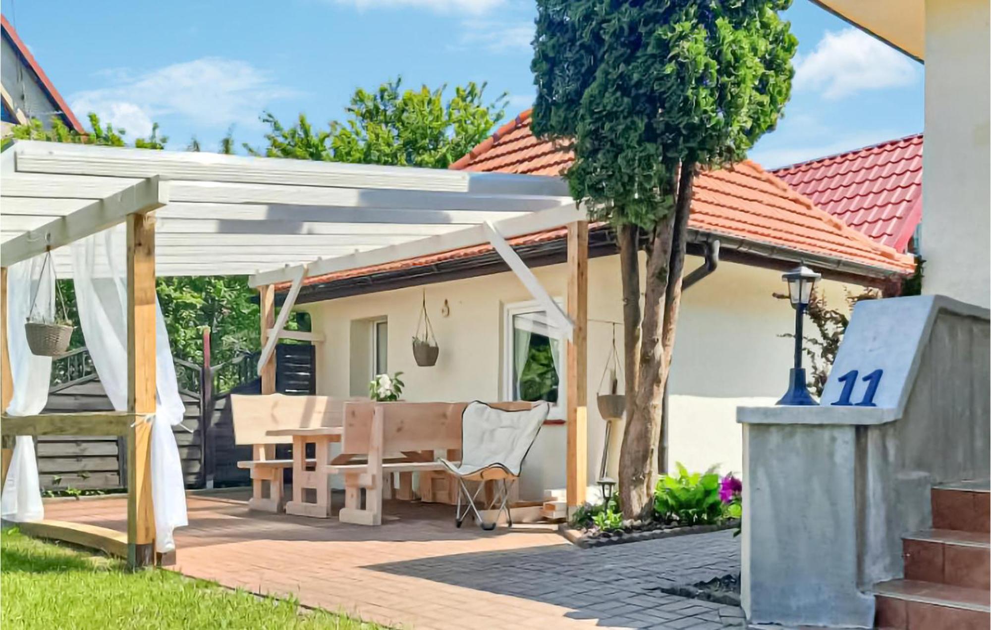 Stunning Home In Darlowko With Kitchen Ujście-Darłowskie Exteriér fotografie